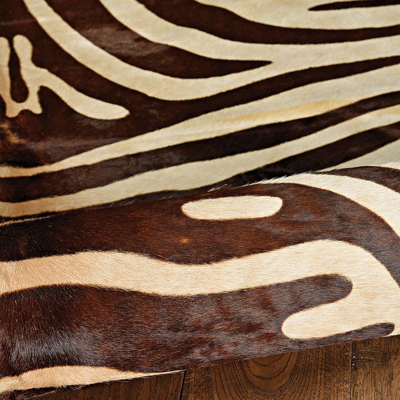 Linon Cowhide Brown Stencil Full Skin Rug - 9' x 7'