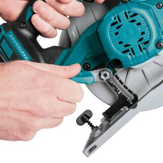 Makita 18V 5.0Ah LXT Lithium-Ion Brushless Cordless 6-12 in. Circular Saw Kit XSH03T