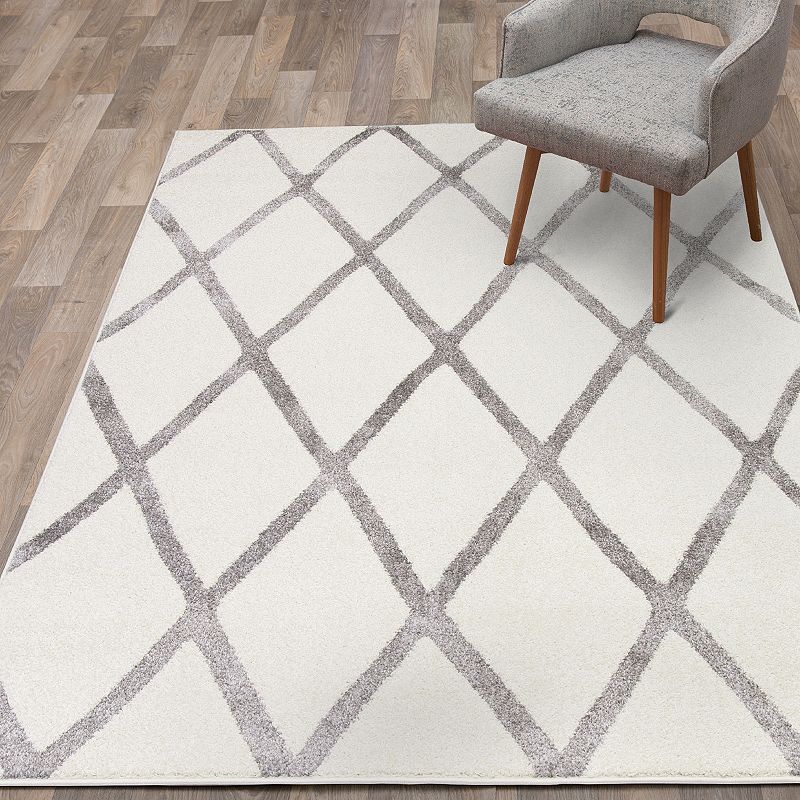 Concord Global Charlotte Collection Diamond Decorative Area Rug