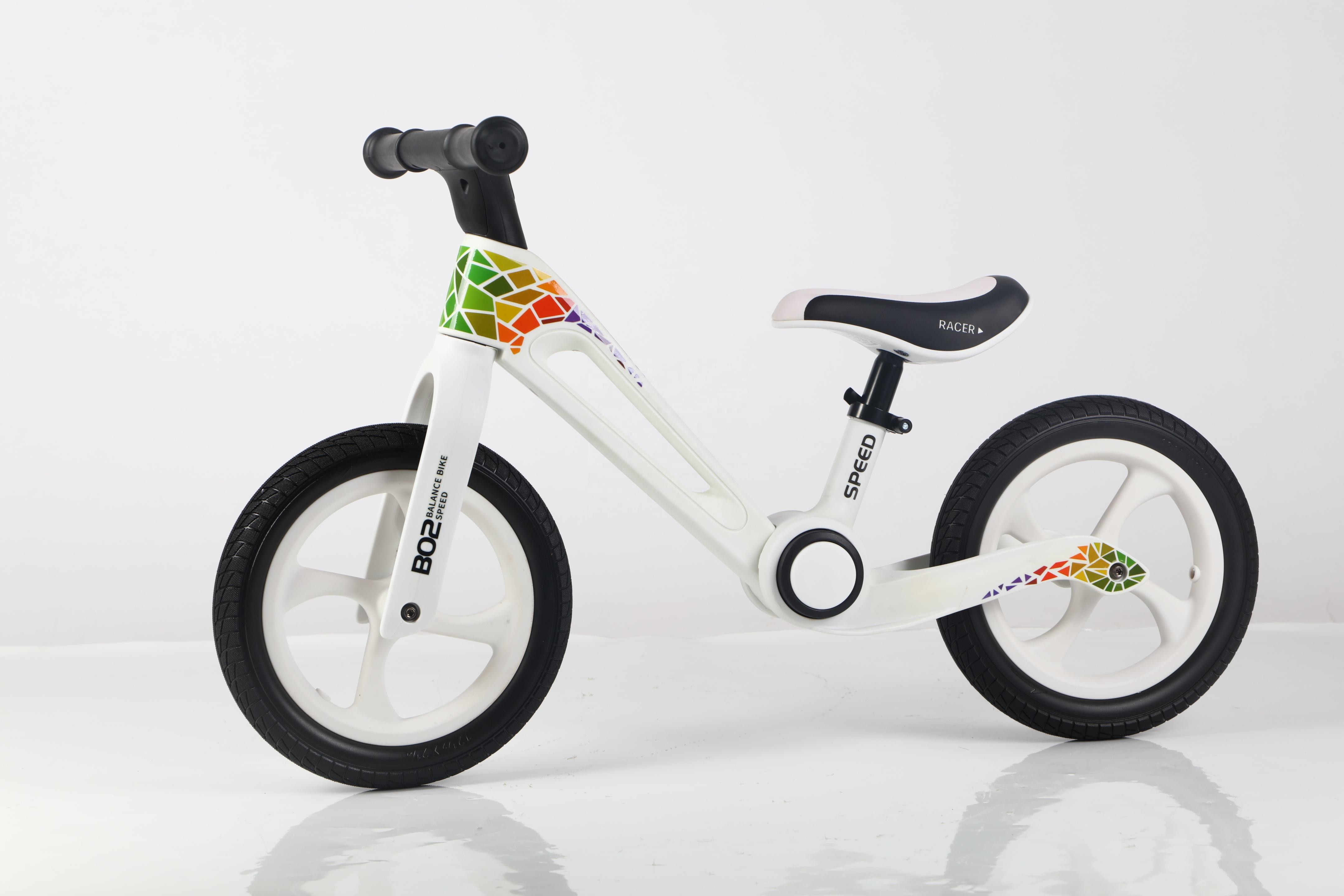 2023 New cycle kids balance bike pedal bicycle tricycle  CE approved  kids running bike for 3 ~ 6 years baby