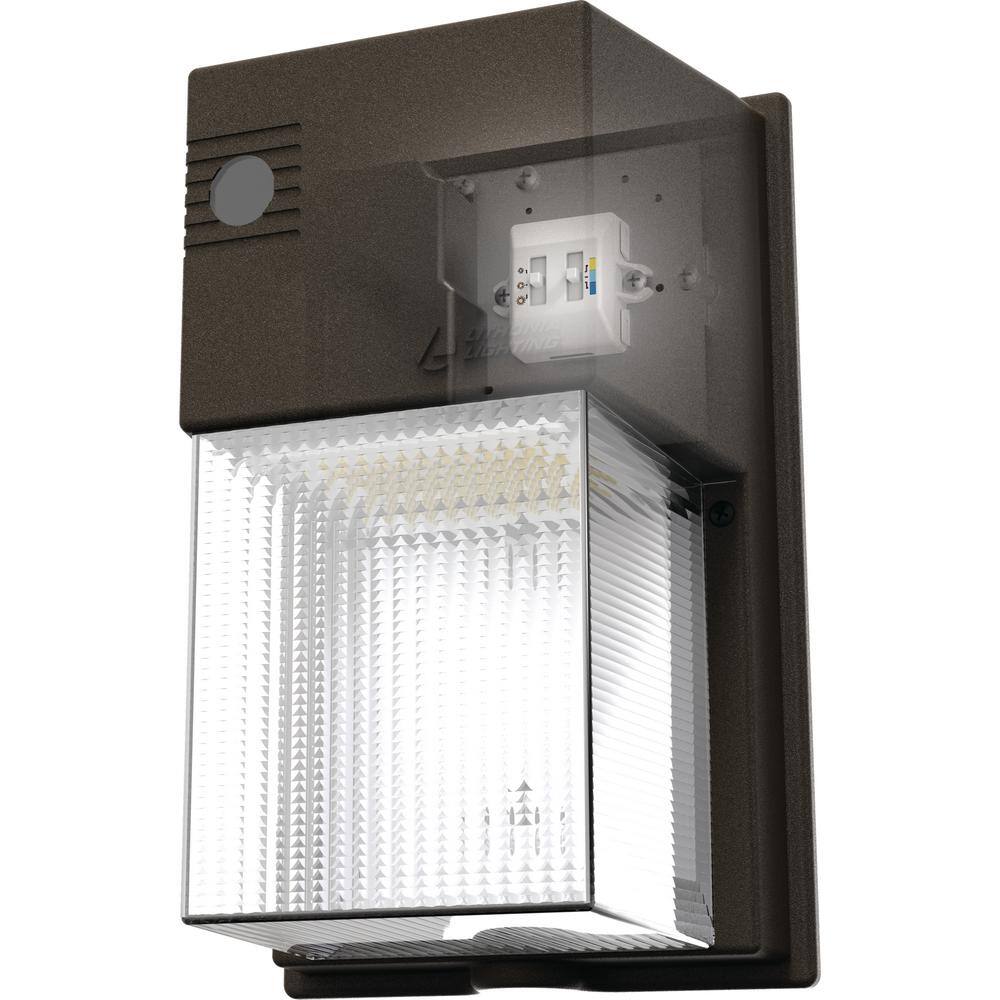 Lithonia Lighting Contractor Select TWS 70-Watt Equivalent Integrated LED Dark Bronze Switchable Lumens CCT and Photocell Wall Pack Light TWS LED ALO SWW2 MVOLT PE DDB M2