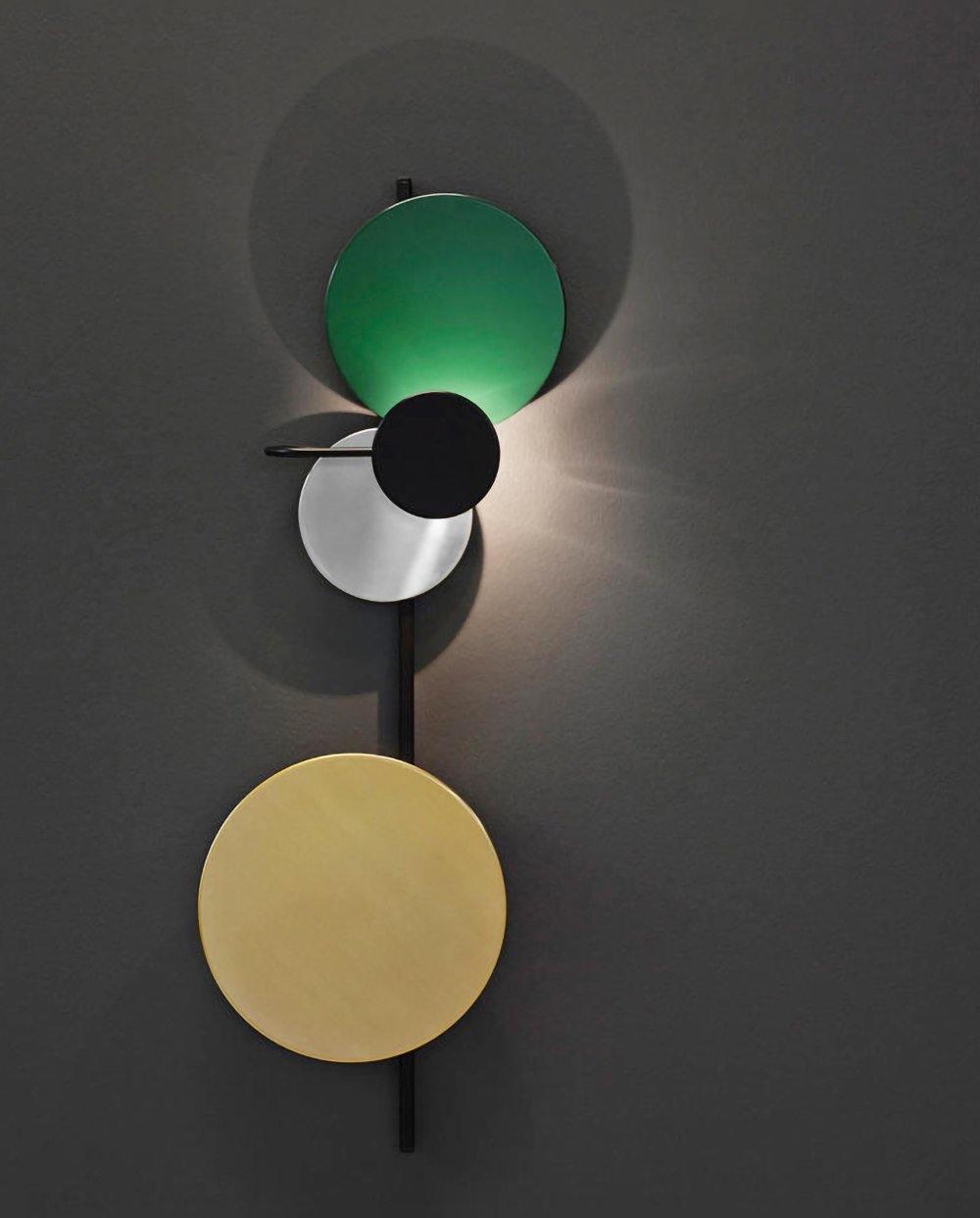 Planet Plug-in Wall Lamp