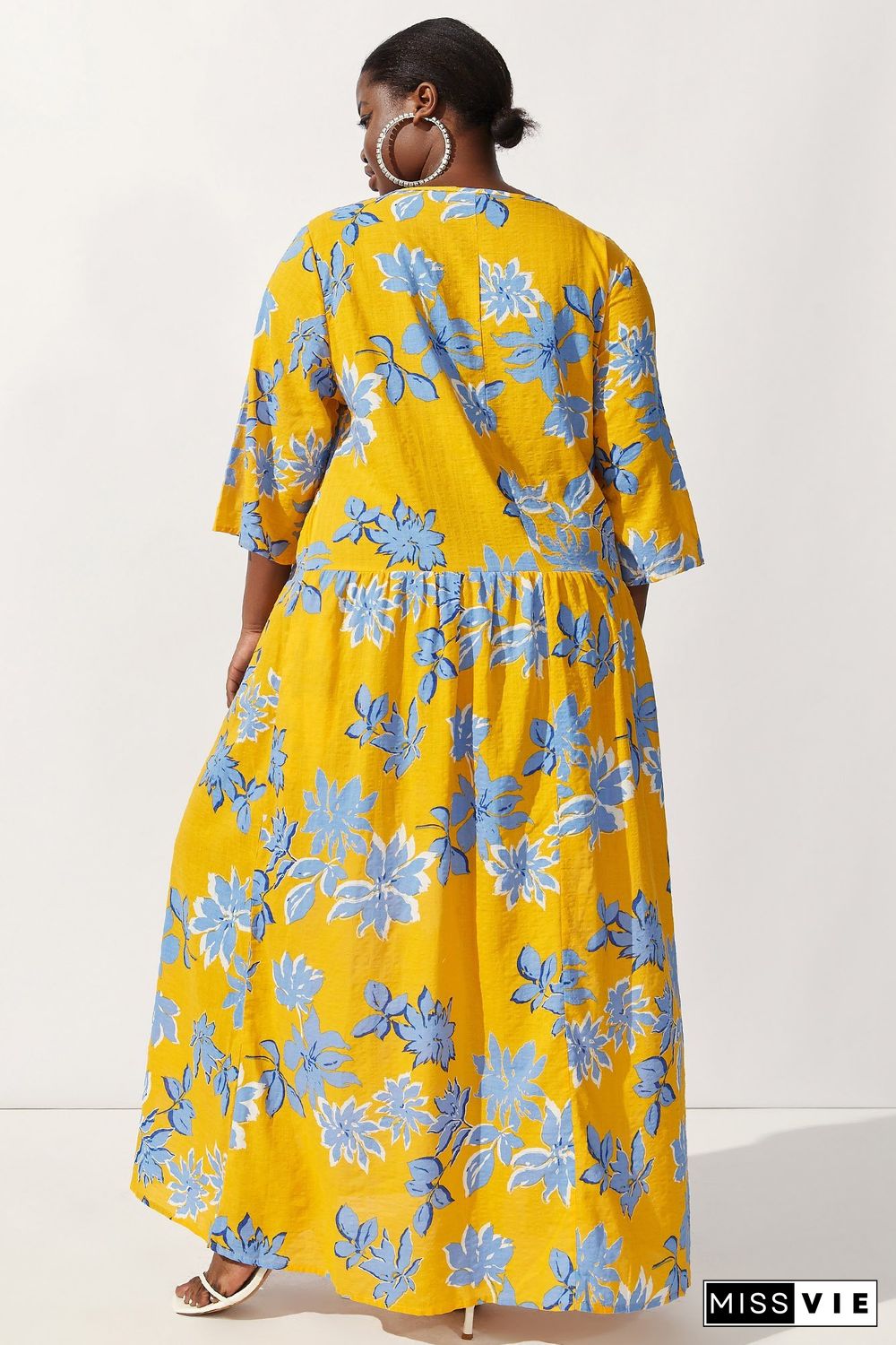 Round-neck Floral-print Maxi Dress P14444