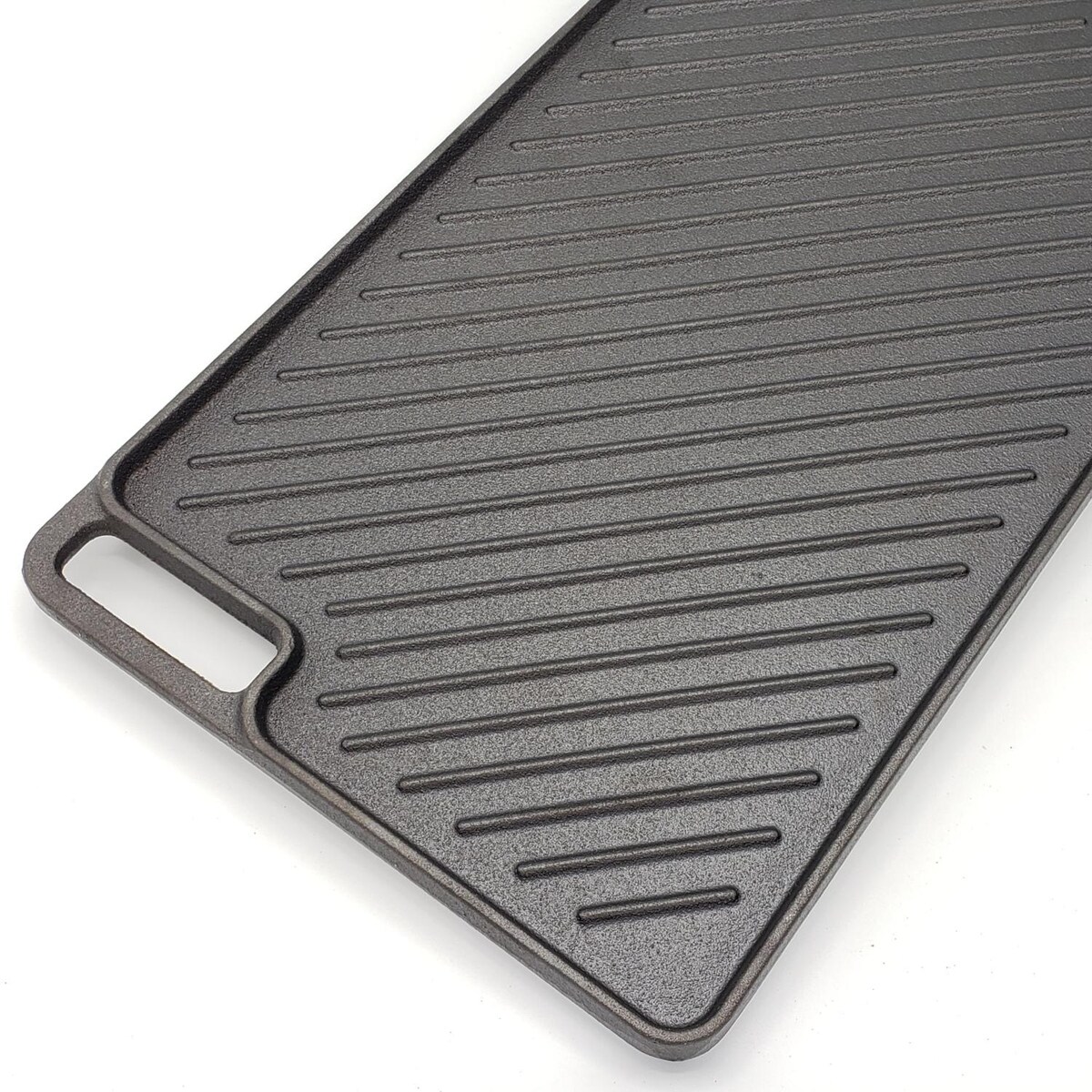 BBQ Dragon 18-Inch Reversible Cast Iron Griddle