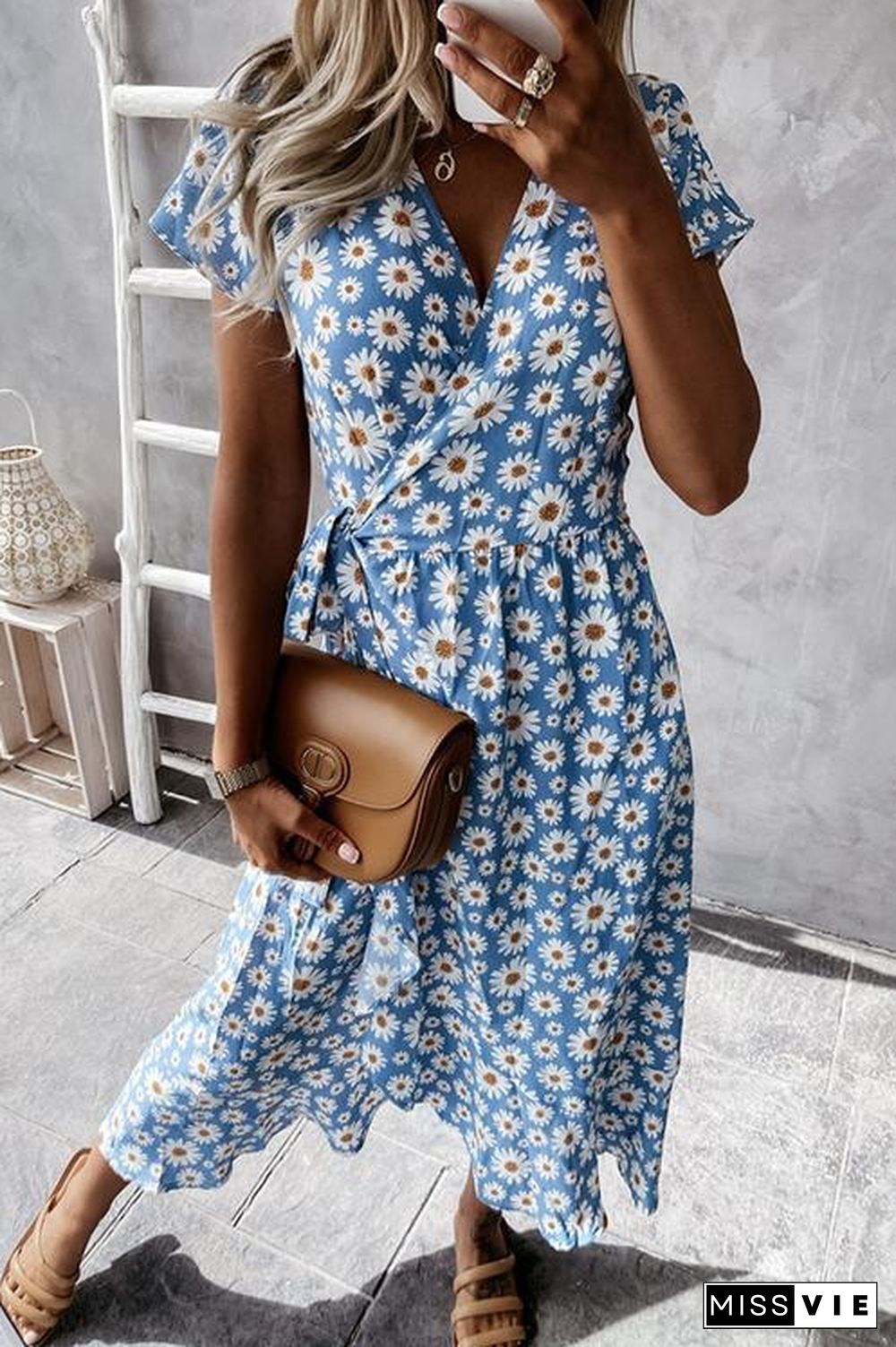 V-Neck Daisy Print Holiday Dress