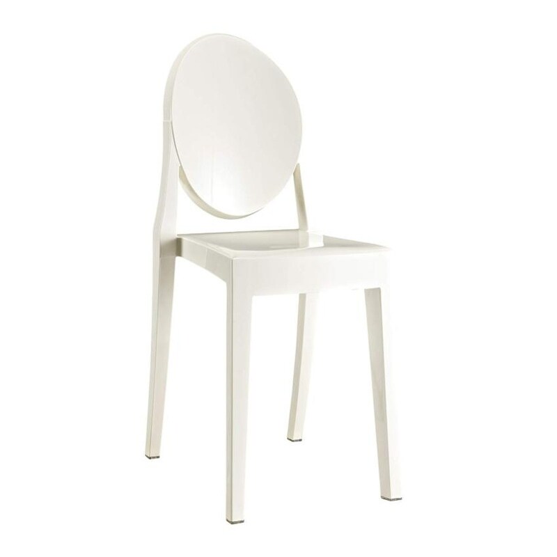 Modern armless chair made of Polycarbonate available in different colors.