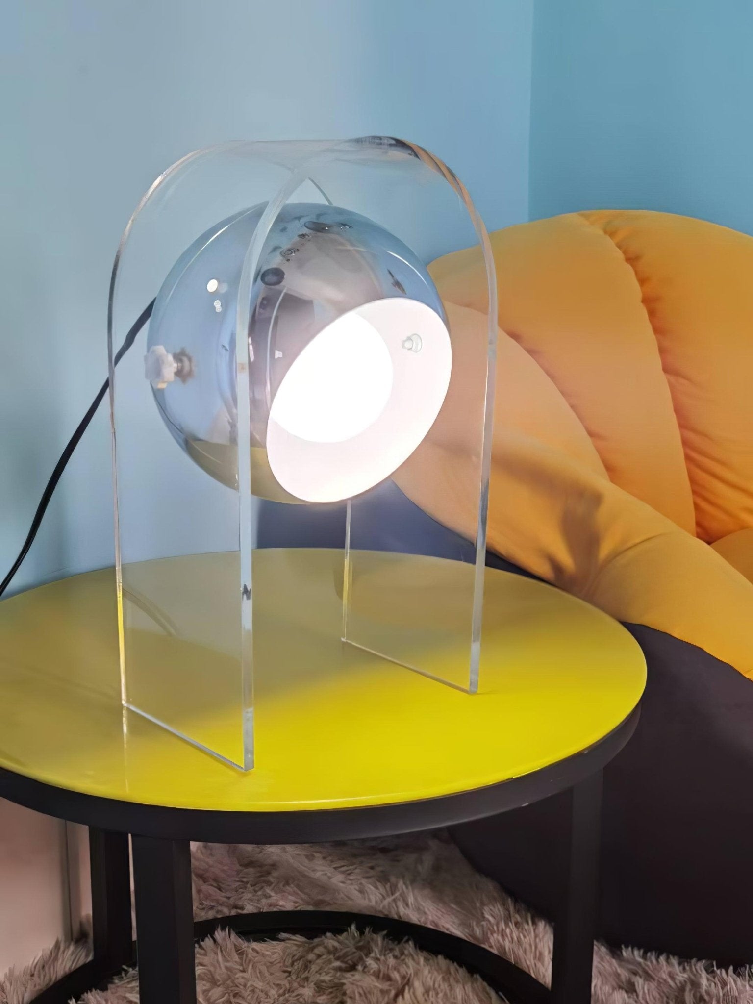 Insta Sensorette Table Lamp