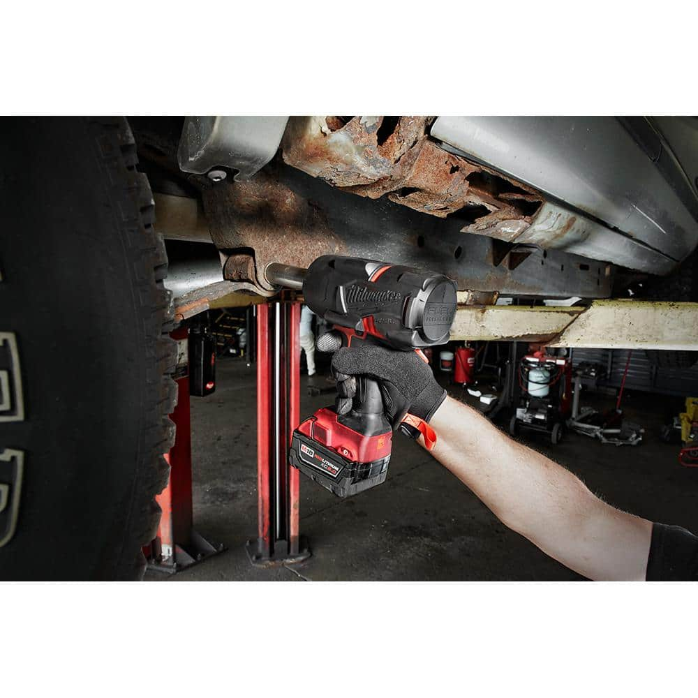 Milwaukee M18 FUEL 18V Lithium-Ion Brushless Cordless 1/2 in. Impact Wrench w/Friction Ring Kit w/One 5.0 Ah Battery and Bag 2767-21B