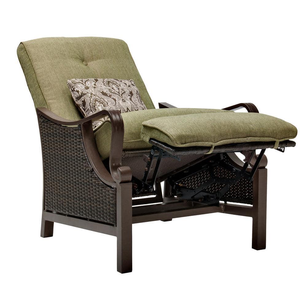 Hanover Ventura Reclining Wicker Outdoor Lounge Chair with Vintage Meadow Cushion