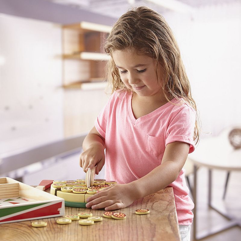 Melissa and Doug Pizza Party Set