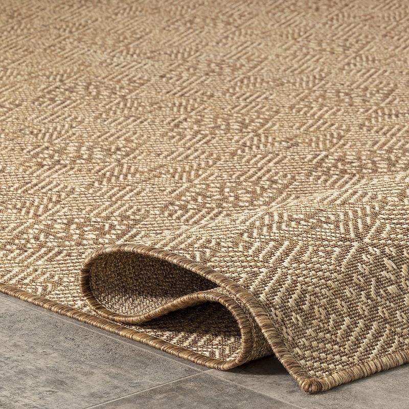 nuLOOM Chandler Elegant Indoor Outdoor Rug