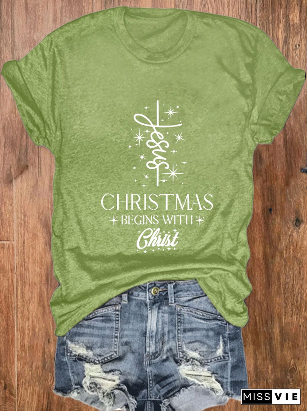 Women's Christmas Begins with Jesus Print O-Neck T-Shirt