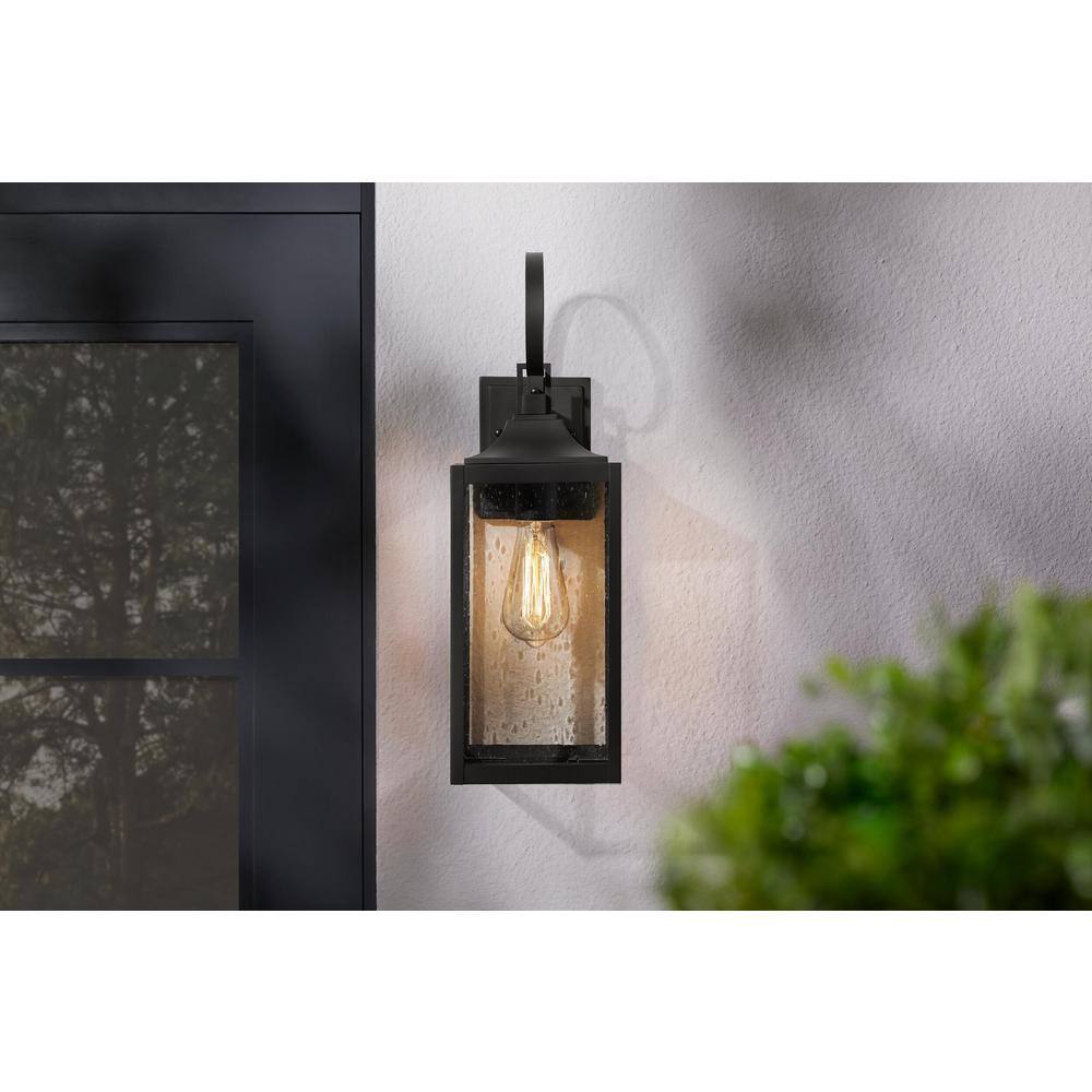 Home Decorators Collection Havenridge 1-Light Matte Black Hardwired Outdoor Wall Lantern Sconce with Seeded Glass (1-Pack) KSZ1601AM-01BS