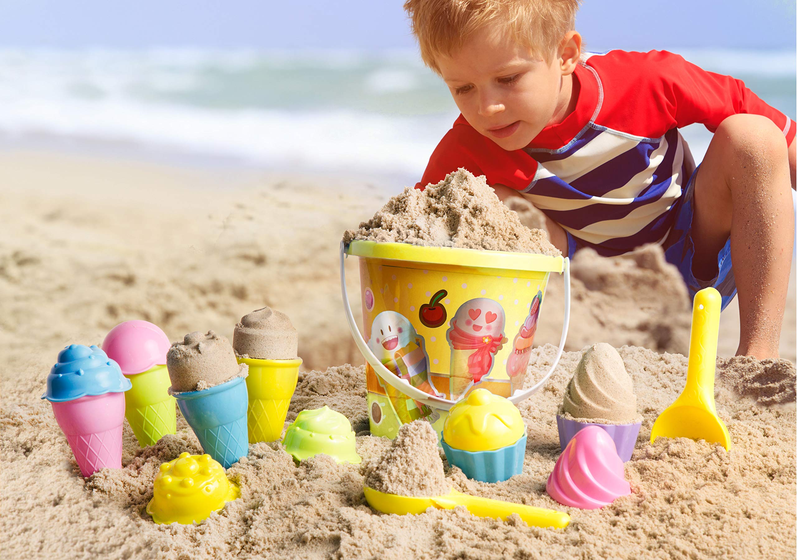 Top Race | Plastic Beach Toys for Sand, 16 Pcs. Ice Cream Mold Set for Kids 1.5-10 With Large 9" Beach