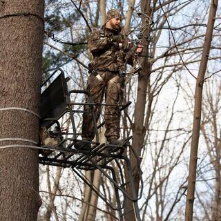 RIVERS EDGE Lockdown 21 ft. 2-Man Ladder Treestand LD202E