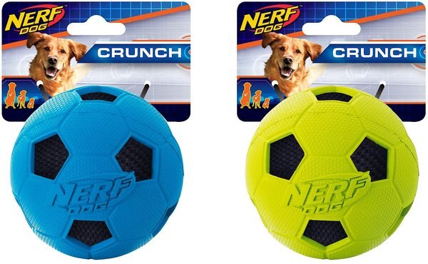 Nerf Dog Crunch Soccer Ball Dog Toy， 2 count