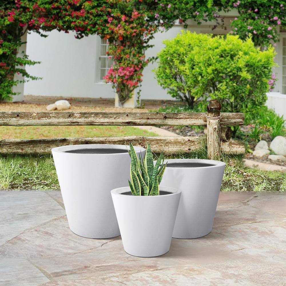 PLANTARA 18 in. x 15 in. x 13 in. D Solid White Concrete Plant Pot(Set of 3)， Modern Round planter， Outdoor Flower pot for Garden PA154S3-8011