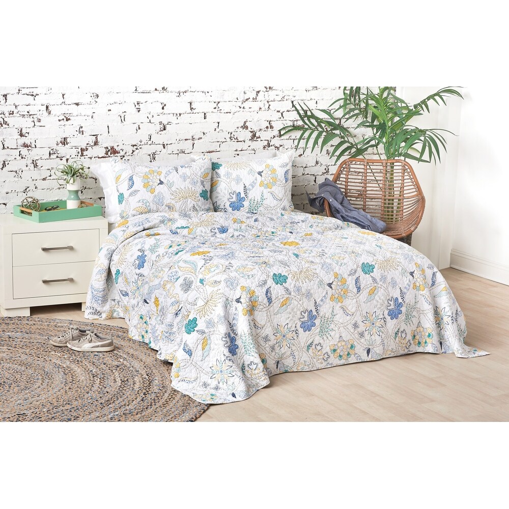 Colonial Williamsburg Brie Lagoon Twin Quilt