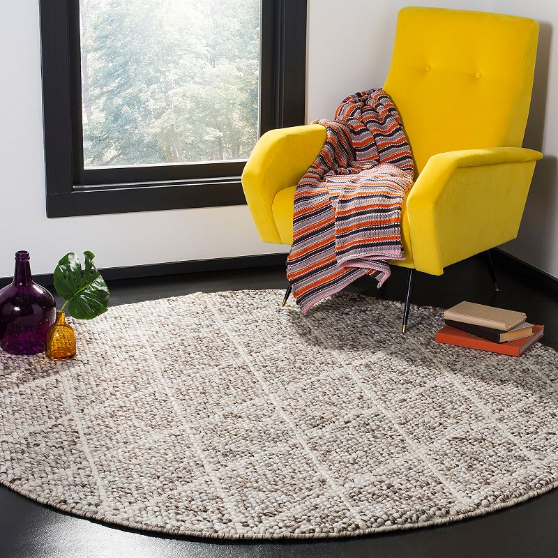 Safavieh Natura Jesse Diamond Rug