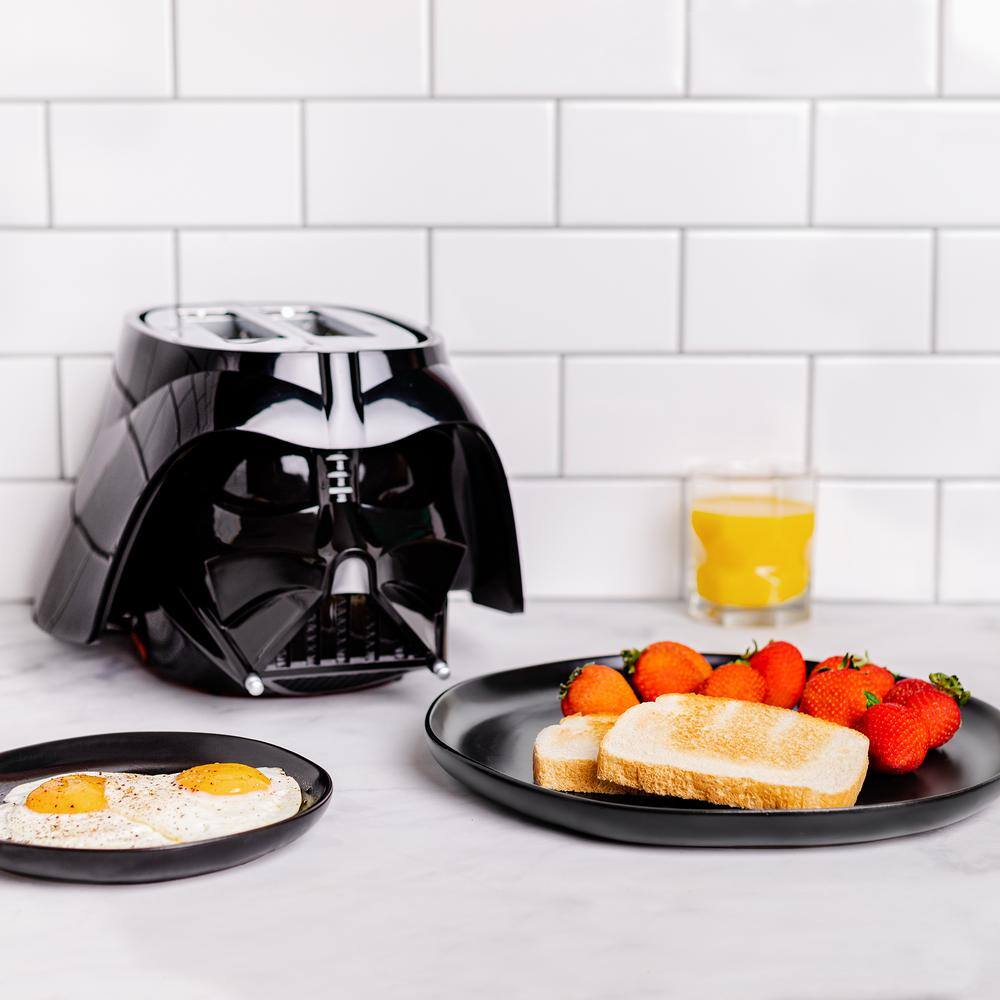 Uncanny Brands Black Star Wars Darth Vader Halo Two-Slice Toaster -- Lights-Up and Makes Lightsaber Sounds TSTE-SRW-VAD1