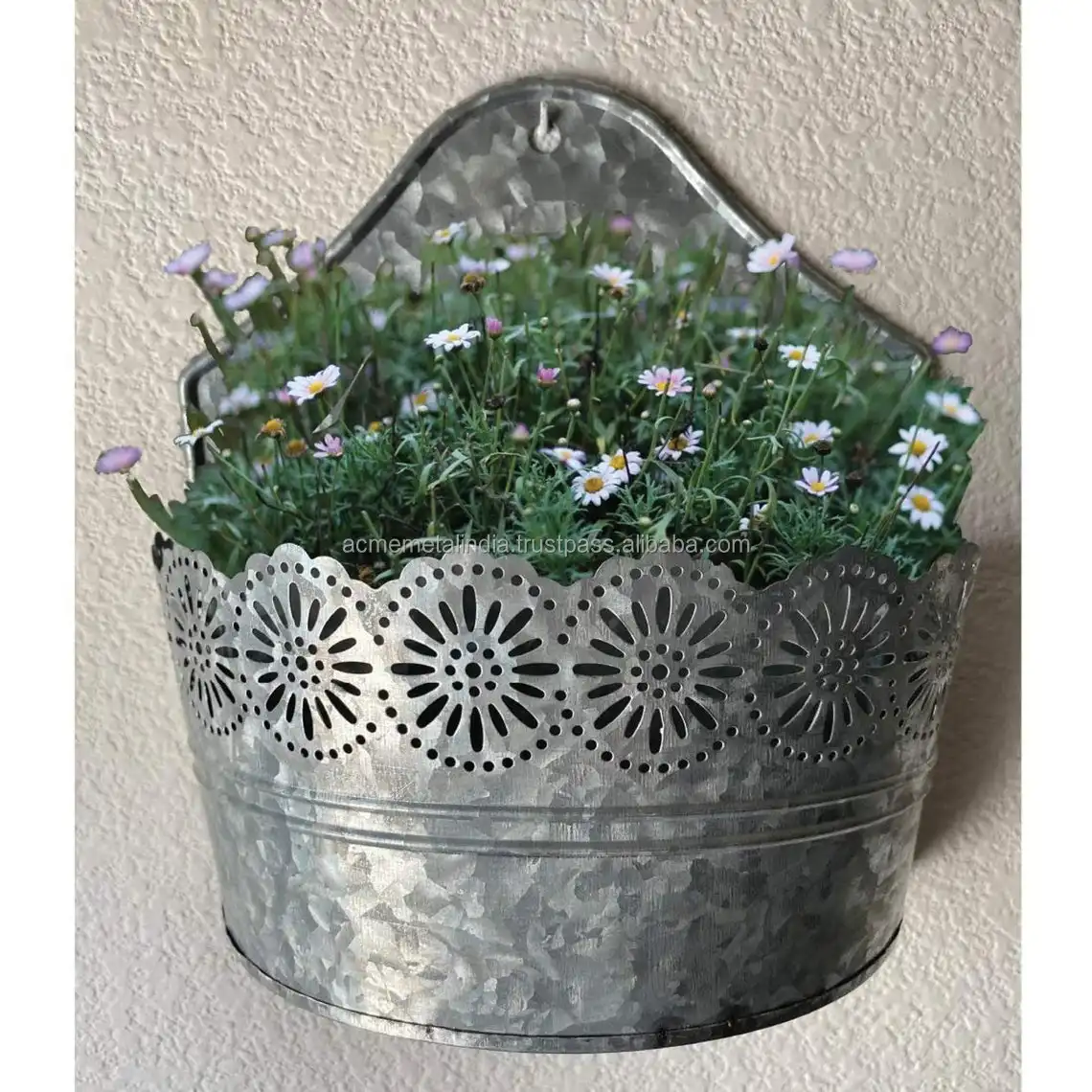 Galvanized Flowerpot Garden Flower Pot Planter Premium Quality Designer Grey Color Tin Indoor Wall Mounted Flower Pot