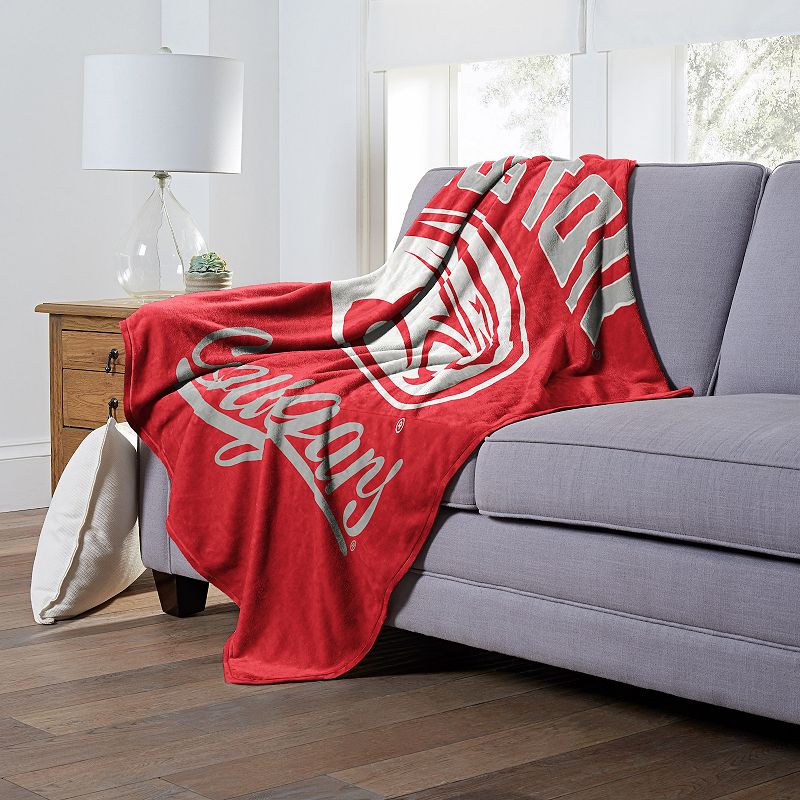 The Northwest Houston Cougars Alumni Silk-Touch Throw Blanket