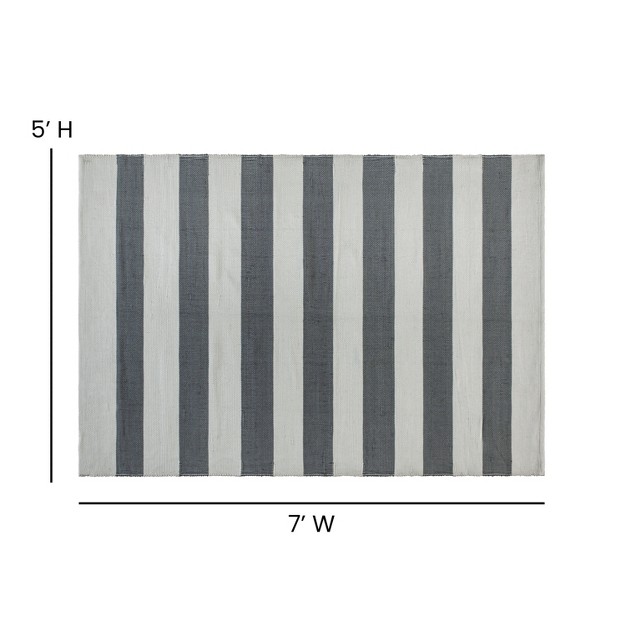 Emma And Oliver 5 x27 X 7 x27 Indoor outdoor Handwoven Grey amp White Striped Cabana Style Area Rug