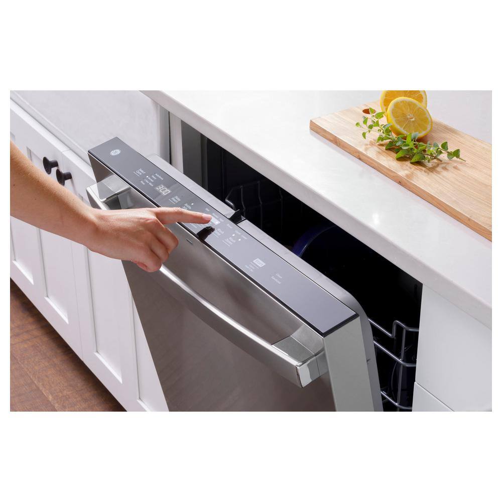 GE 24 in. Built-In Tall Tub Top Control Fingerprint Resistant Stainless Steel Dishwasher w3rd Rack Bottle Jets 50 dBA GDT630PYRFS