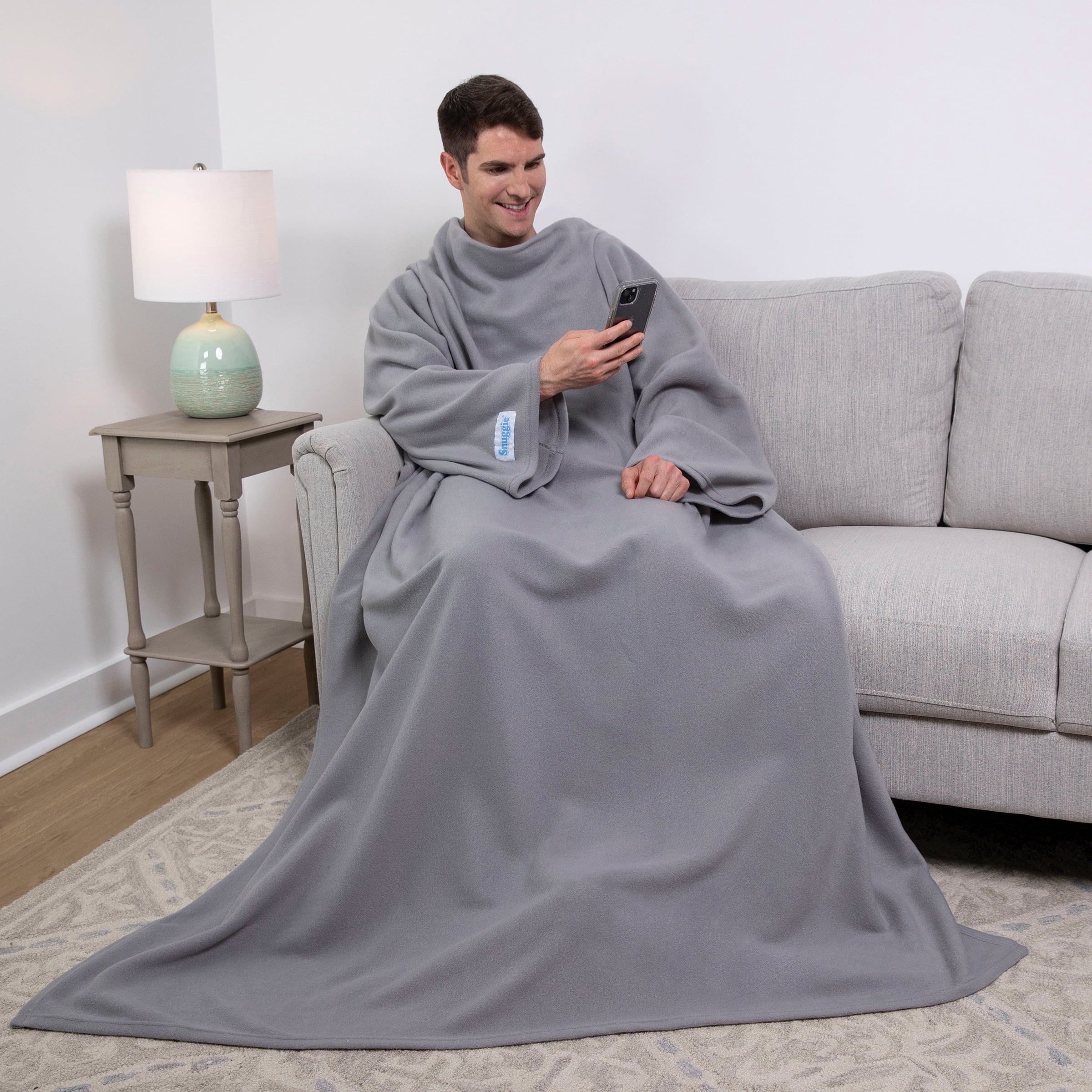 Snuggie the Original Wearable Blanket That Has Sleeves， One Size， Charcoal