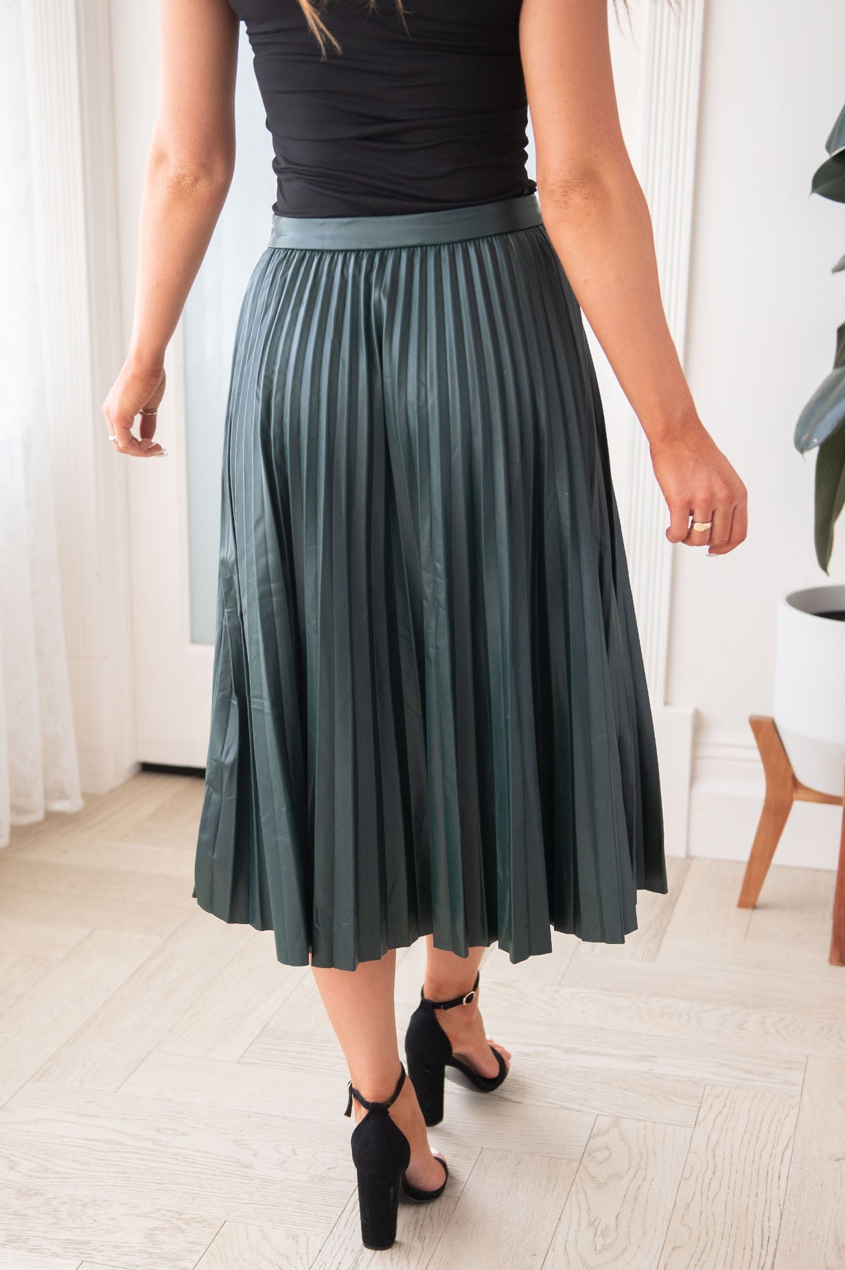 Falling For You Modest Pleat Skirt