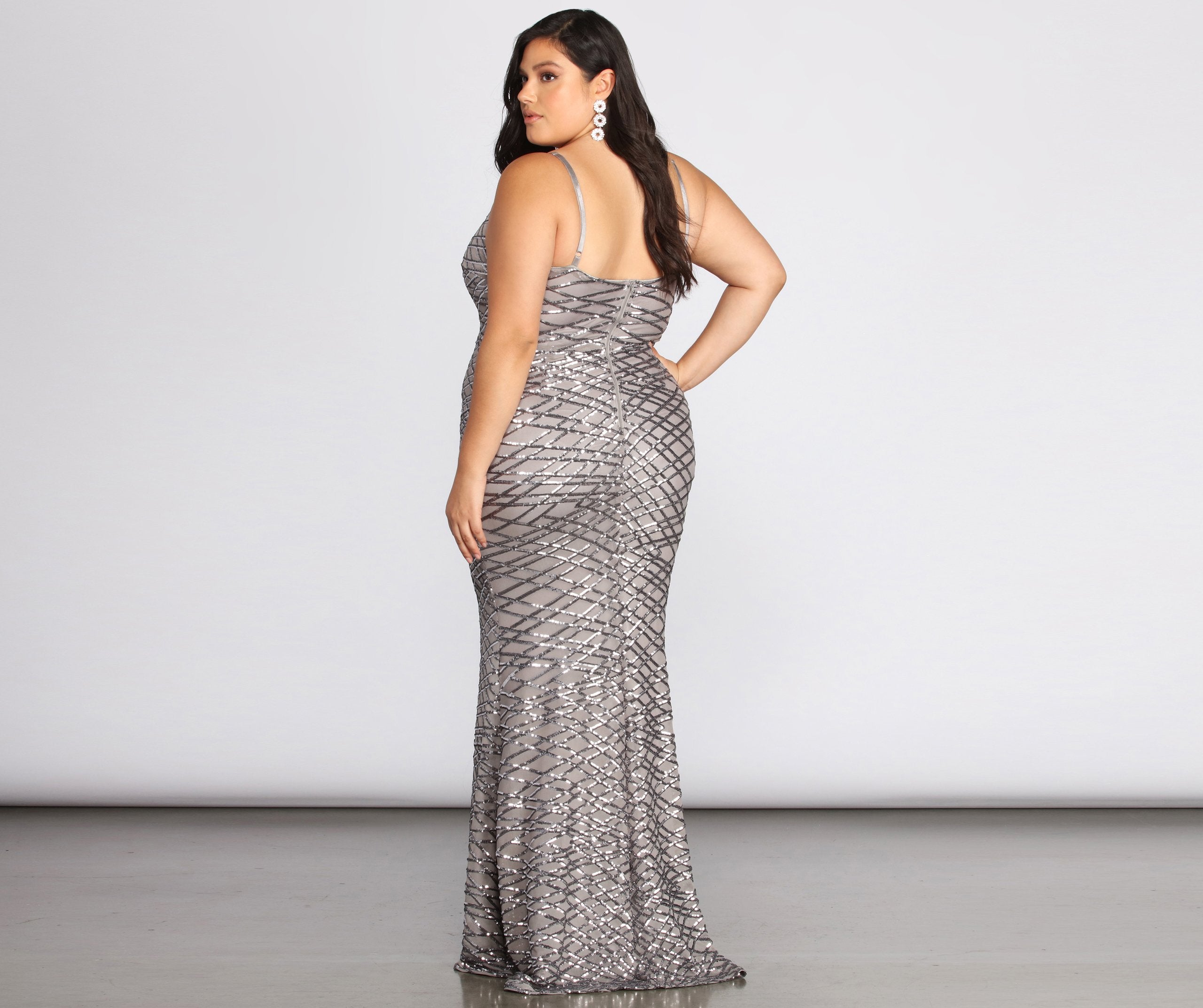 Plus Alani Sequin Scroll Dress