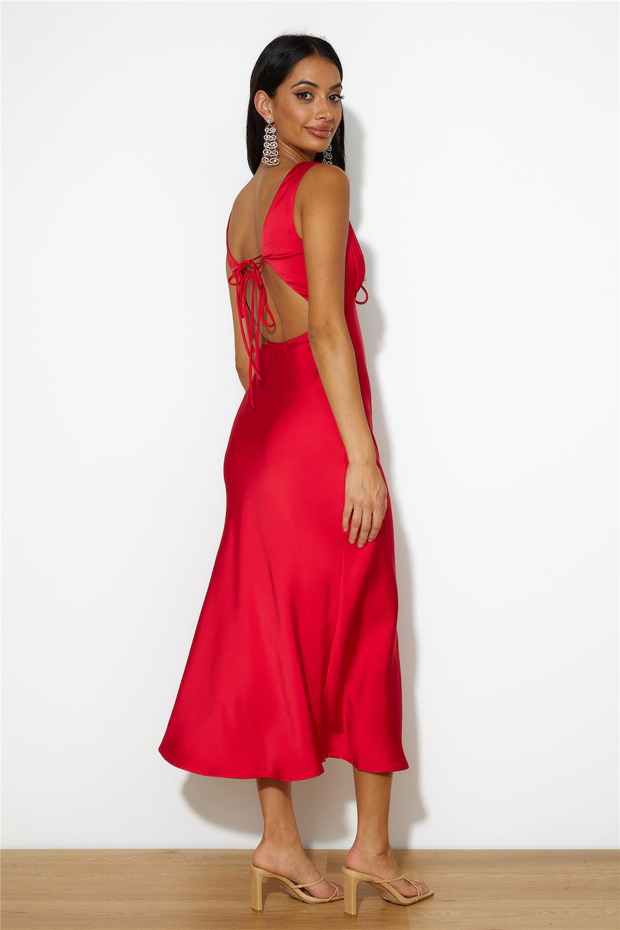 Love To Amaze Midi Dress Red