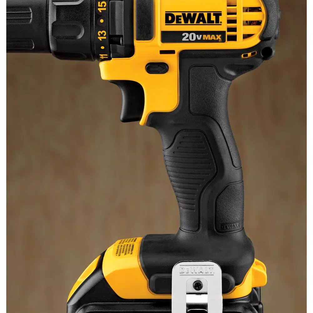 DEWALT 20-Volt MAX Lithium-Ion Cordless Drill Driver/Impact Driver Combo Kit (2-Tool) w/ (2) Batteries 1.5Ah， Charger and Case and#8211; XDC Depot