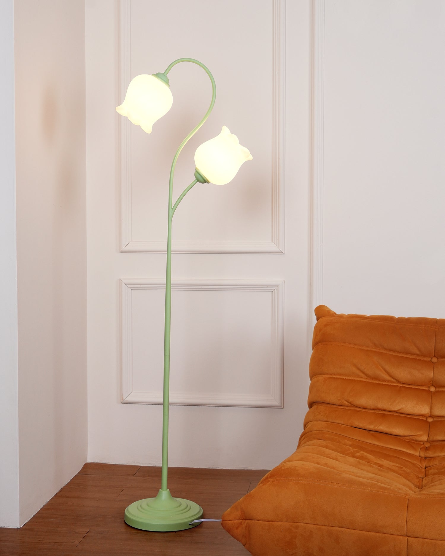 Lilium Floor Lamp