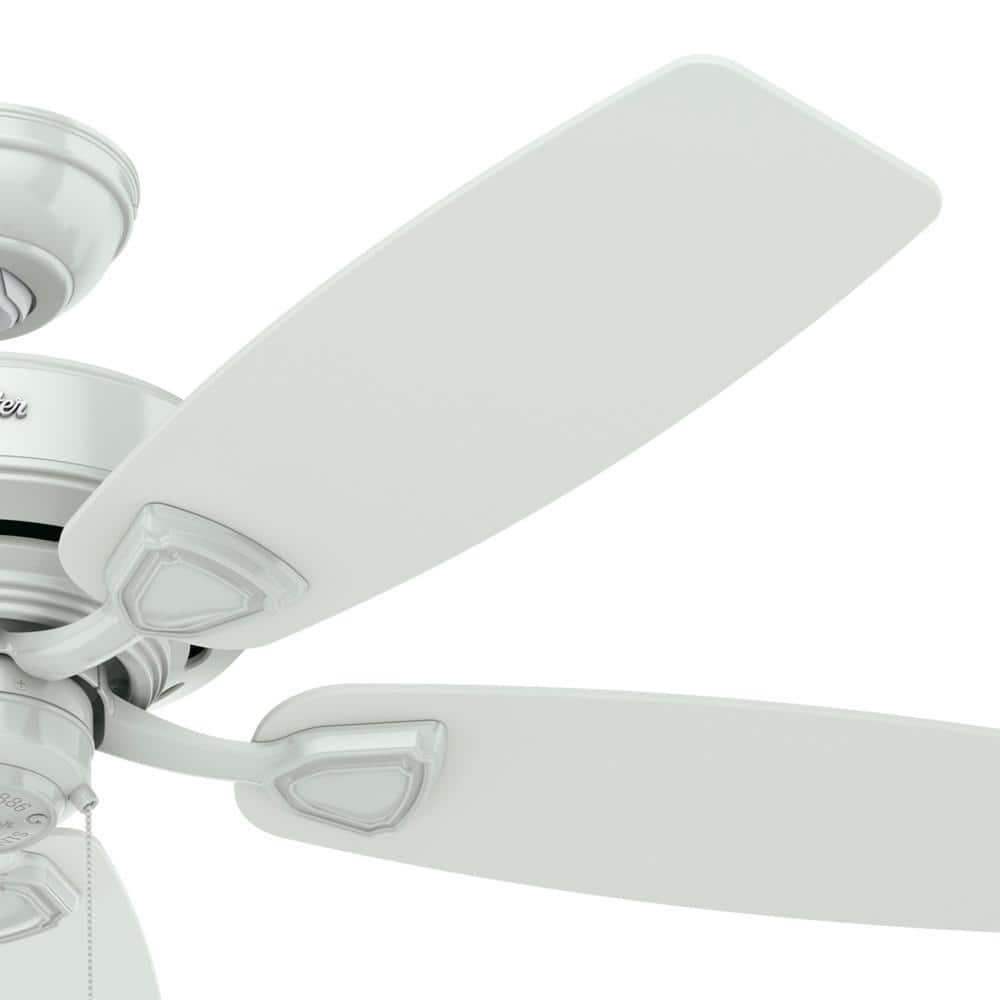 Hunter Sea Wind 48 in IndoorOutdoor White Ceiling Fan