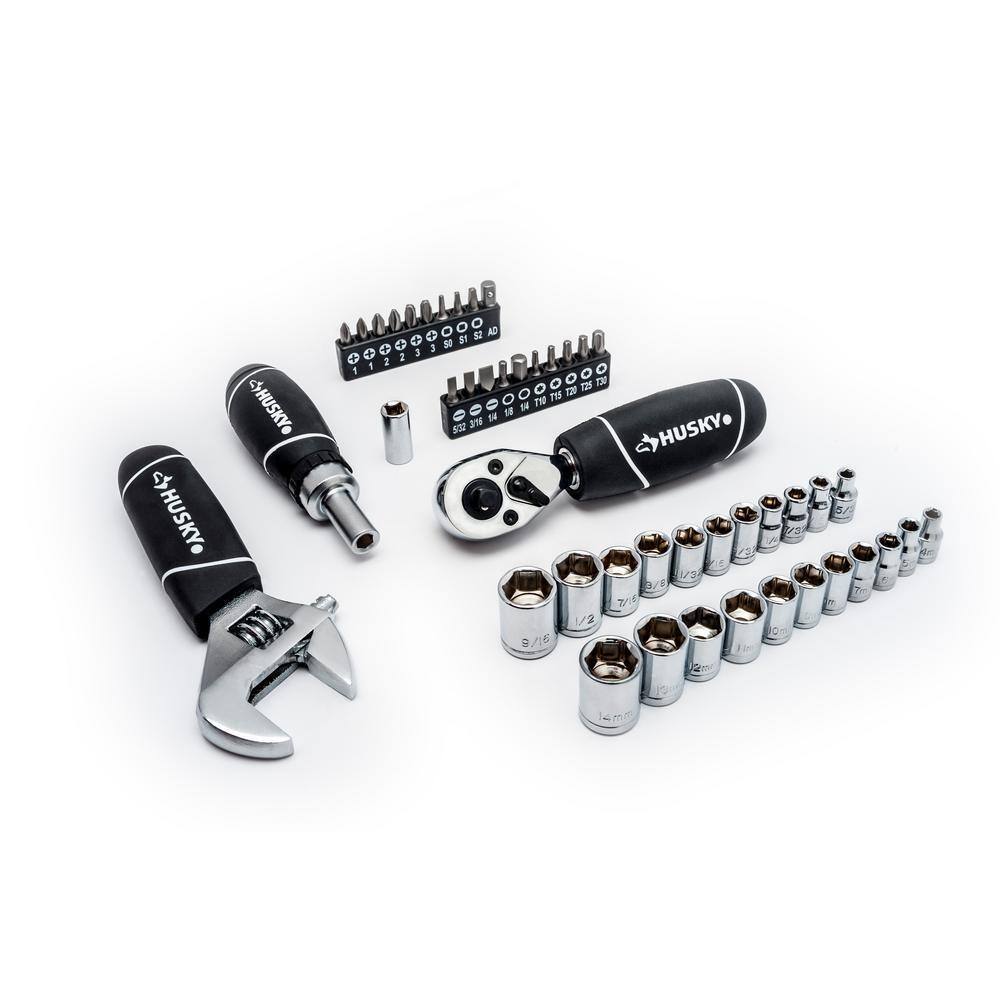 Husky 14 in. and 38 in. Stubby Ratchet and Socket Set (46-Piece) H46PCSTS