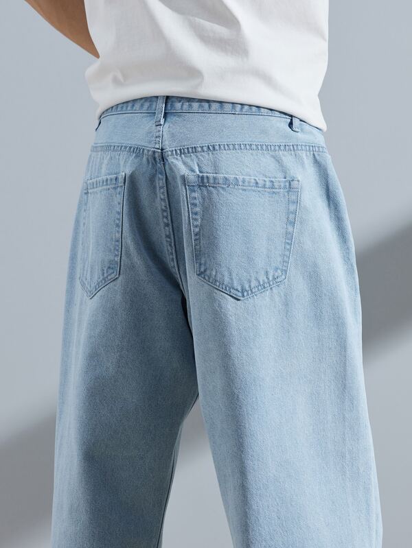 Men Cotton Slant Pocket Loose Fit Jeans