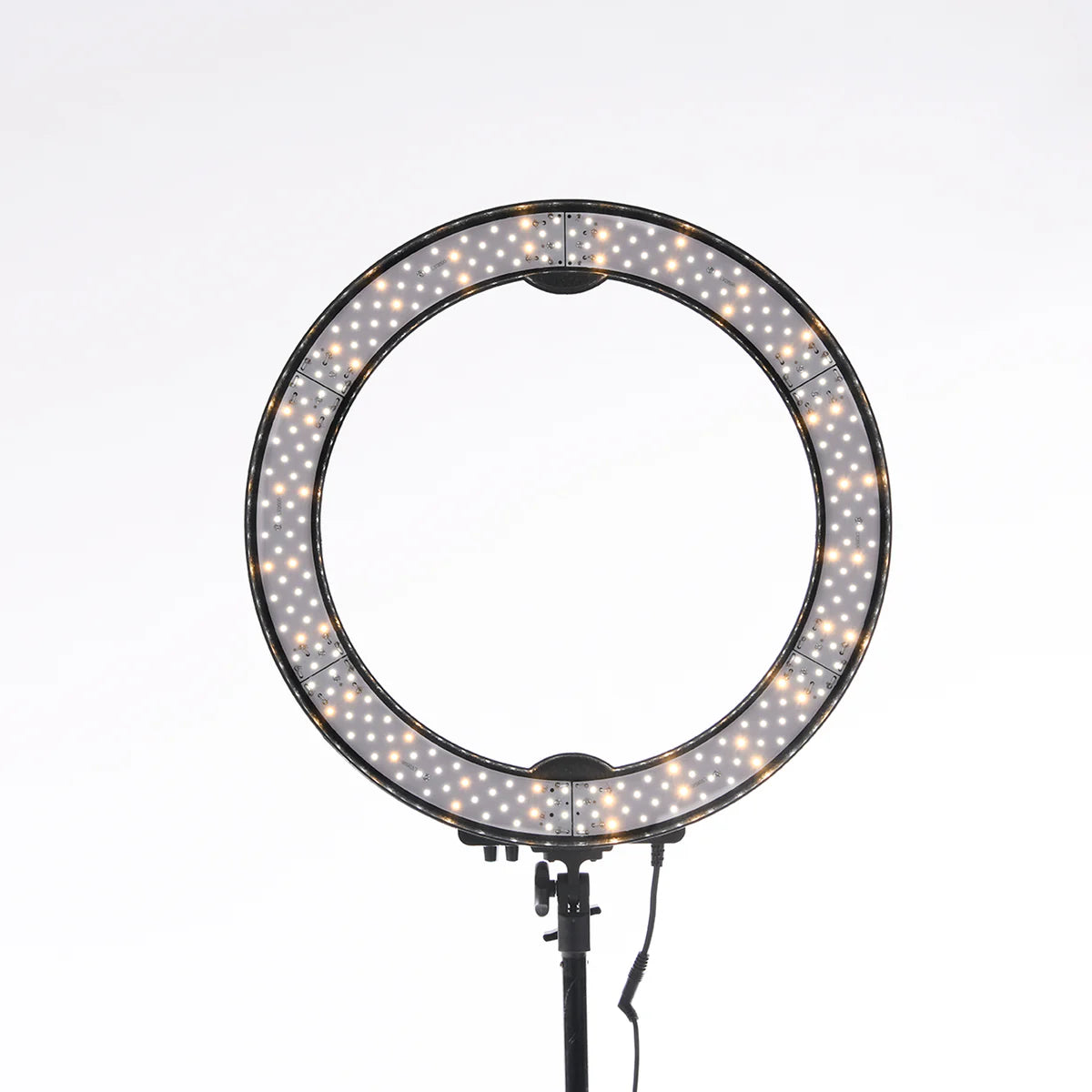 IVLR-LEDRING008-BLK | Previous 18'' Bi-Color LED Studio Ring Light 18'' Bi-Color LED Studio Ring Light 18'' Bi-Color LED Studio Ring Light 18'' Bi-Color LED Studio Ring Light Next 18'' Bi-Color LED Studio Ring Light