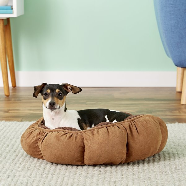 Aspen Pet Round Puffy Bolster Cat and Dog Bed， Color Varies