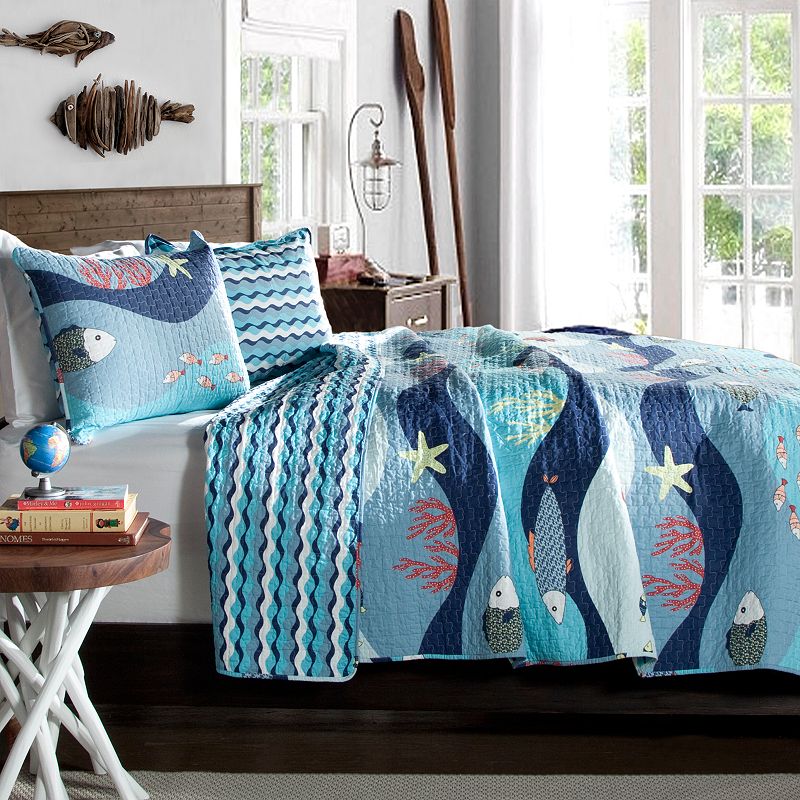 Lush Decor Sealife Reversible Quilt Set