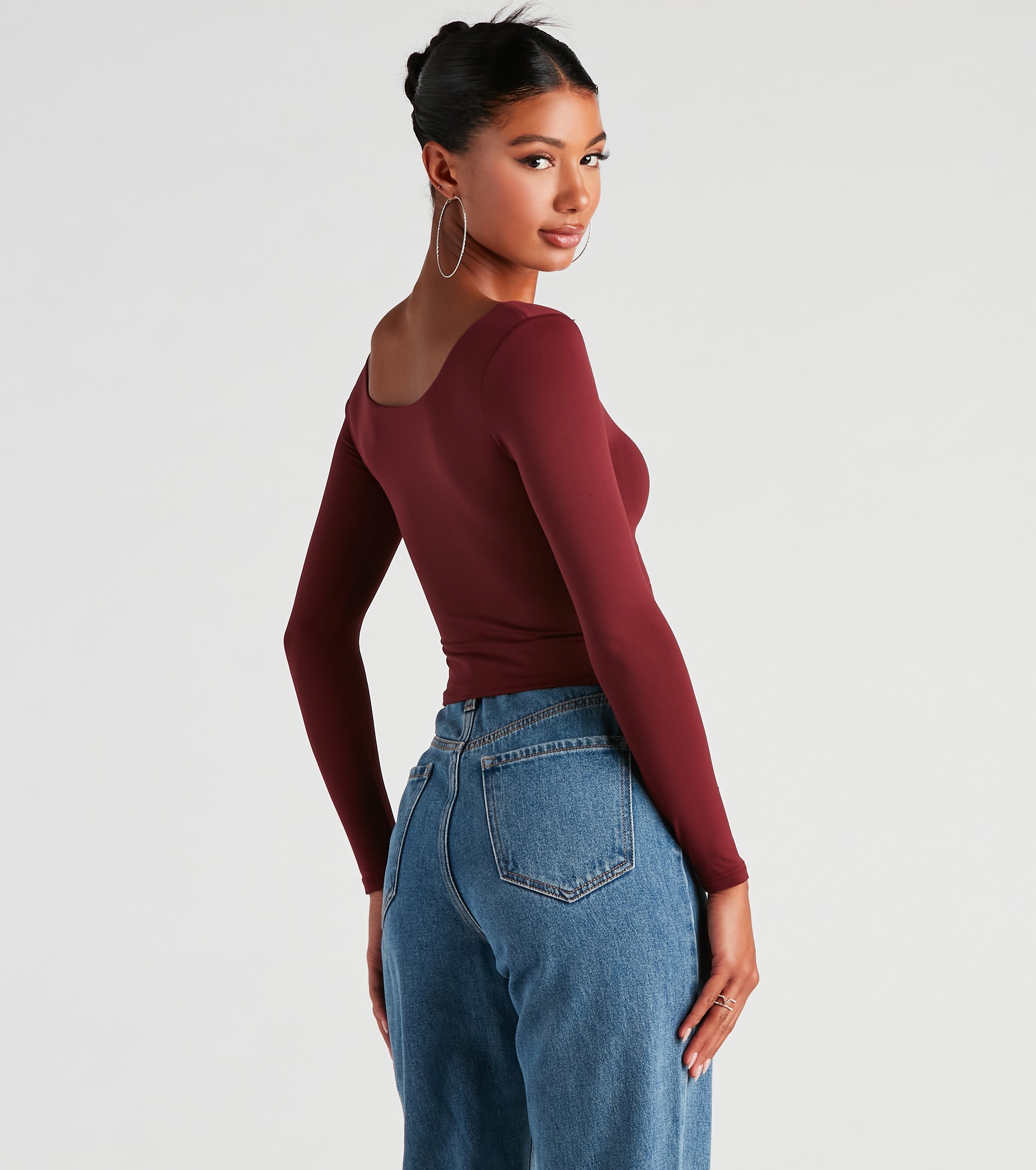 Clean Lines Scoop Neck Basic Top