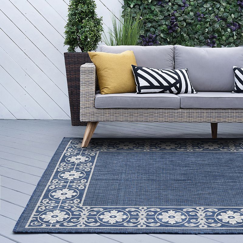 KHL Rugs Veranda Varrock Medallion Framed Indoor Outdoor Rug