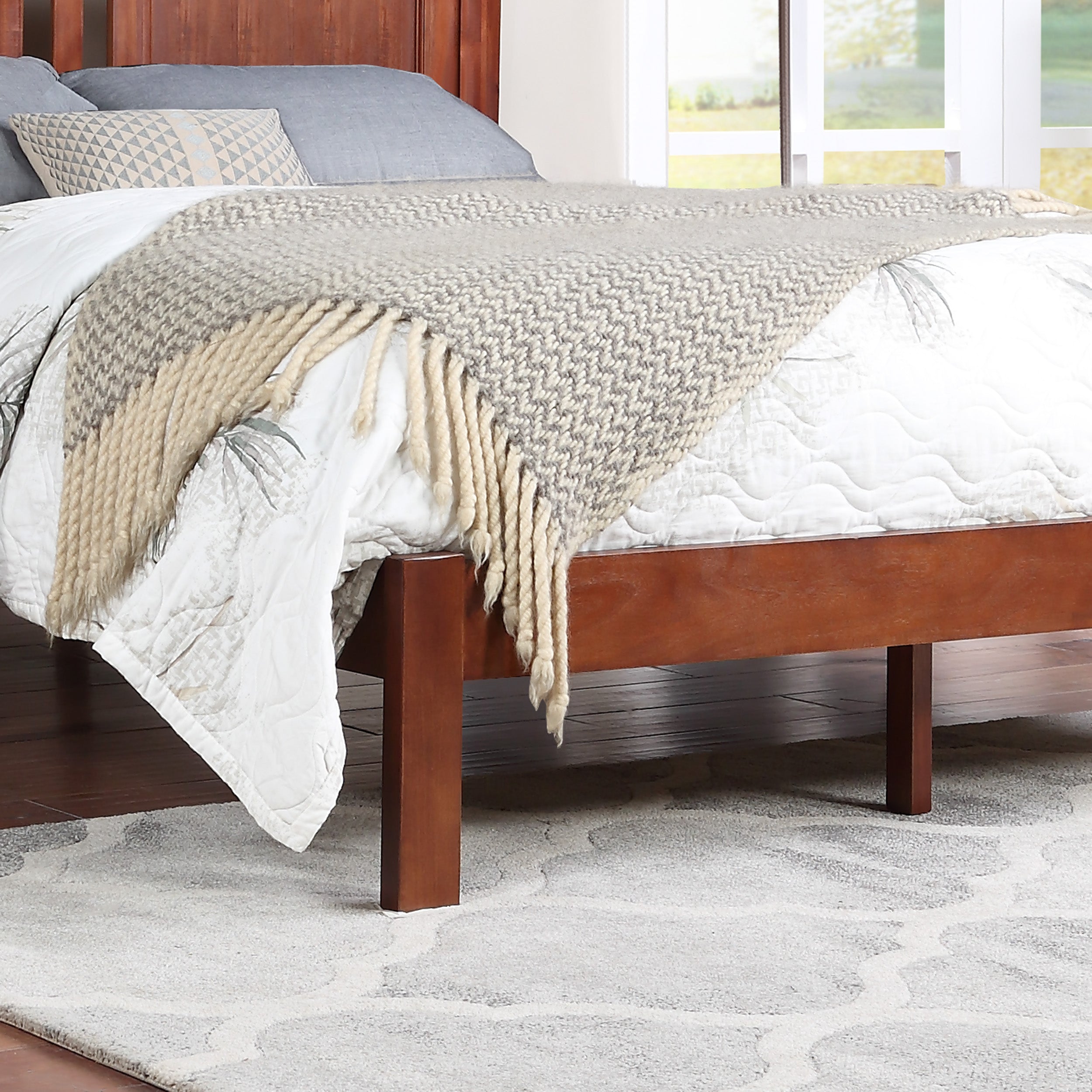 Kashtyn Modern Farmhouse Acacia Wood Queen Bed Platform