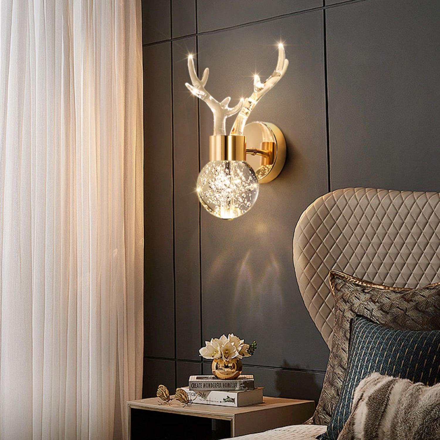 Little Deer Wall Lamp