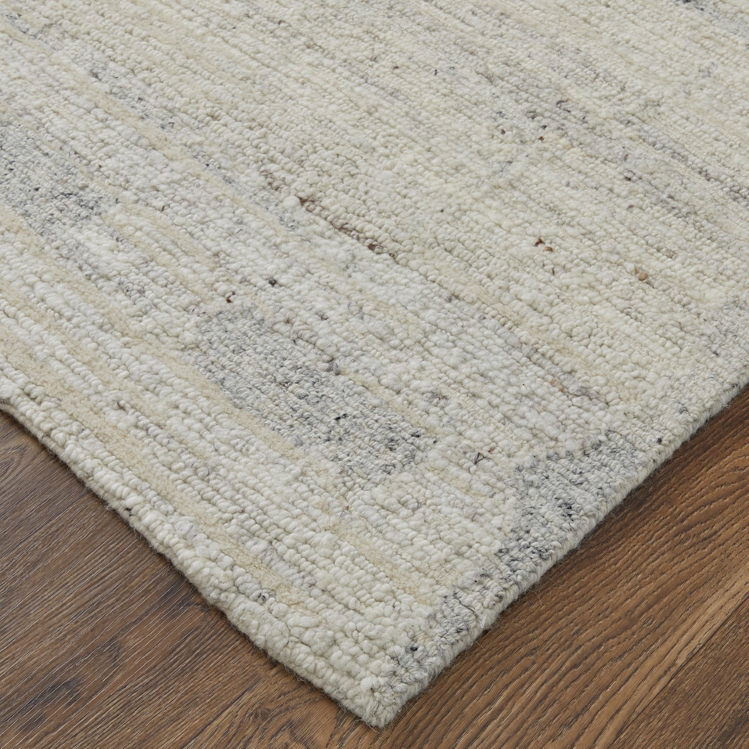 Conor Distressed Ivory/Gray/Blue Rug