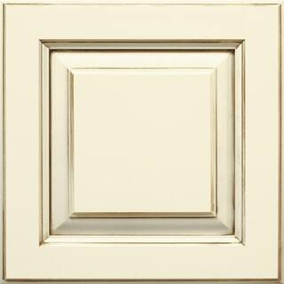 Plaza 14 12 x 14 12 in. Cabinet Door Sample in Maple Cotton with Amaretto Creme 772515379925