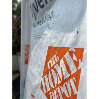 TYVEK 9 ft. x 150 ft. HomeWrap Housewrap (1350 Sq.Ft) D15540826