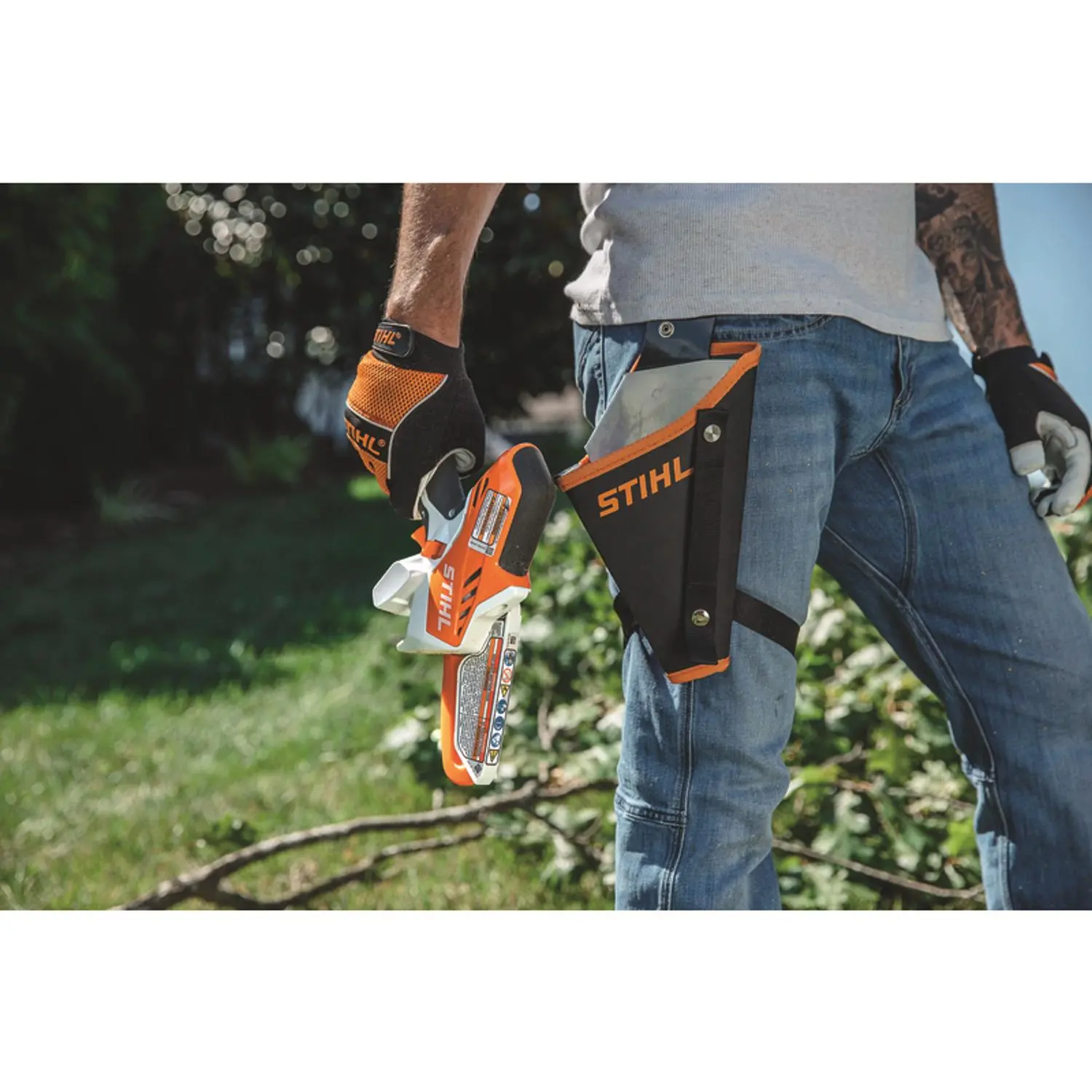 STIHL GTA 26 Battery Garden Pruner Kit (Battery \u0026 Charger)