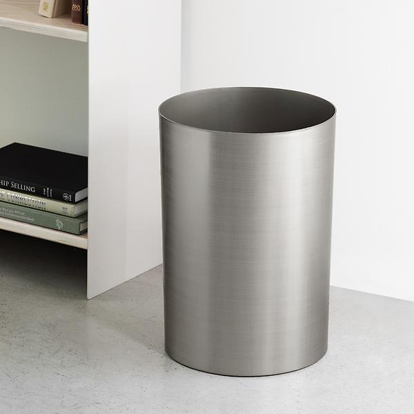 Umbra Trash Can