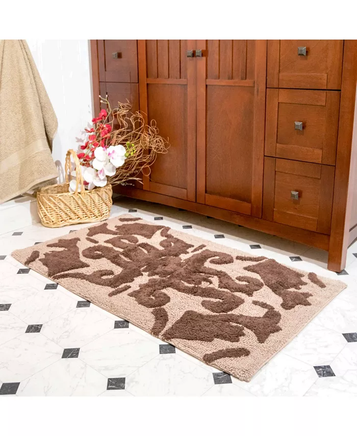 Chesapeake Iron Gate Bath Rug Set